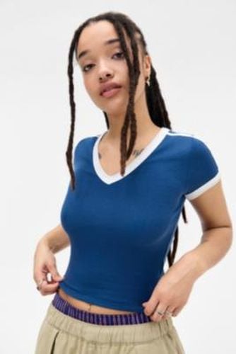 Too Perfect V-Neck T-Shirt - XS at Urban Outfitters - BDG - Modalova