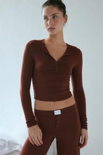 Kiera Modern Sleep Henley Top - Chocolate S at Urban Outfitters - Out From Under - Modalova