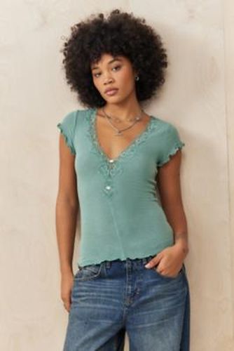 Delilah Short Sleeve Top - S at Urban Outfitters - Out From Under - Modalova