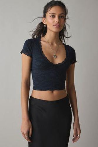 Bella T-Shirt - M/L at Urban Outfitters - Out From Under - Modalova