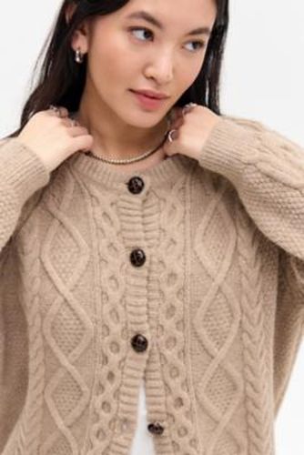 Alexandra Cable Knit Cardigan - Taupe M at Urban Outfitters - BDG - Modalova