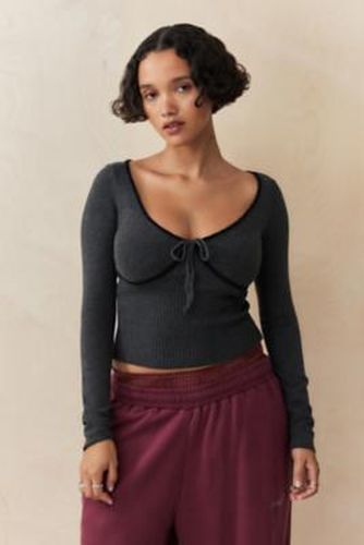 UO Scalloped Edge Knit Top - Grey XS at - Urban Outfitters - Modalova