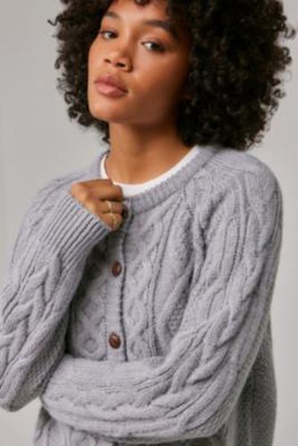 UO Cable Knit Cardigan - XS at - Urban Outfitters - Modalova