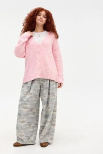 UO Lofty Boyfriend Cardigan - XS at - Urban Outfitters - Modalova