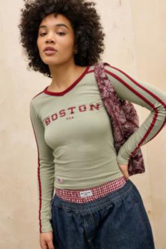 UO Boston V-Neck Long Sleeve T-Shirt - XS at - Urban Outfitters - Modalova