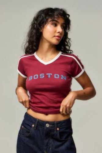 UO Mia Boston Baby T-Shirt XL at - Urban Outfitters - Modalova