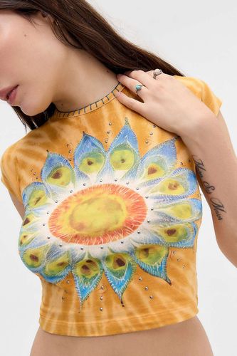 UO Tie Dye Stud Batiste Baby T-Shirt - XS at - Urban Outfitters - Modalova