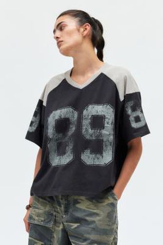 UO 89 V-Neck Boxy T-Shirt - XS at - Urban Outfitters - Modalova