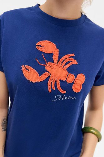 UO Lobster Appliqué T-Shirt - S at - Urban Outfitters - Modalova