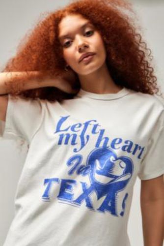 UO Left My Heart In Texas T-Shirt - XL at - Urban Outfitters - Modalova