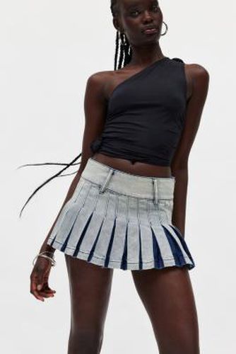 Rowan Pleated Denim Mini Skirt - Light Blue S at Urban Outfitters - Kimchi Blue - Modalova