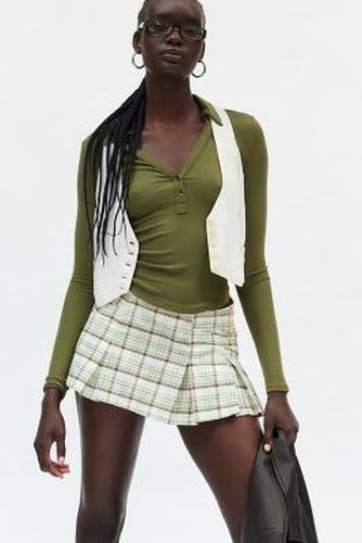 Jesse Pleated Mini Skirt - Neutral L at Urban Outfitters - BDG - Modalova