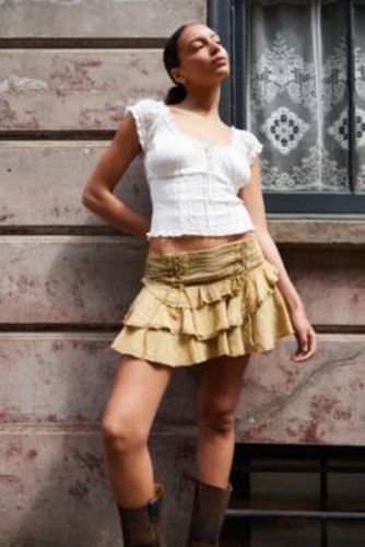 Kalani Broderie Ruffle Mini Skirt - Olive 2XS at Urban Outfitters - Kimchi Blue - Modalova