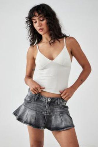 Kara Denim Mini Kilt - Grey XS at Urban Outfitters - BDG - Modalova