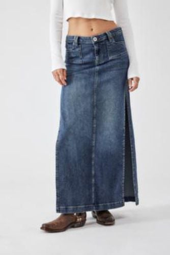 Tobi Denim Maxi Skirt - Dark Blue XS at Urban Outfitters - BDG - Modalova