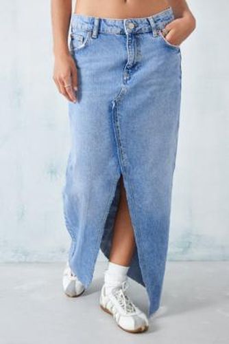 Ruth Denim Front Cut-Out Maxi Skirt - Blue 2XS at Urban Outfitters - BDG - Modalova