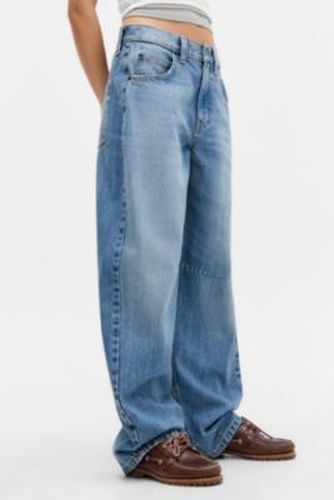 Logan Jeans - 24W 30L at Urban Outfitters - BDG - Modalova