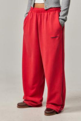 Iets frans. Red Harri Baggy Joggers - Red 2XS at Urban Outfitters - iets frans... - Modalova