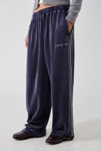 Iets frans. Harri Velour Joggers - 2XS at Urban Outfitters - iets frans... - Modalova