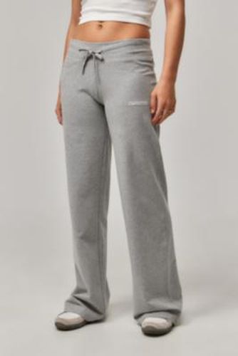 Iets frans. Kali Straight Leg Joggers - M at Urban Outfitters - iets frans... - Modalova