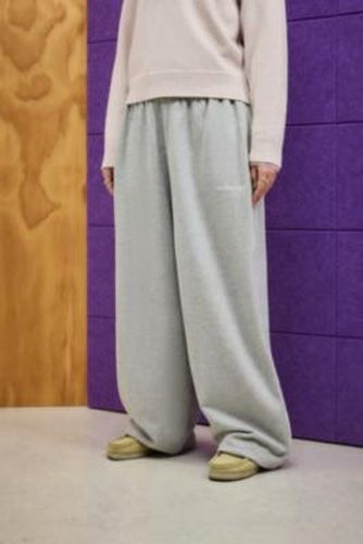 Iets frans. Harri Baggy Joggers - M at Urban Outfitters - iets frans... - Modalova