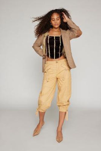 Deena Capri Cargo Pants - Sand S at Urban Outfitters - Kimchi Blue - Modalova