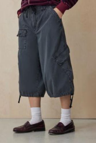 Detroit Washed Cropped Cargo Pants - L at Urban Outfitters - BDG - Modalova