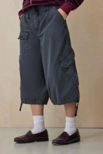 Detroit Washed Cropped Cargo Pants - M at Urban Outfitters - BDG - Modalova