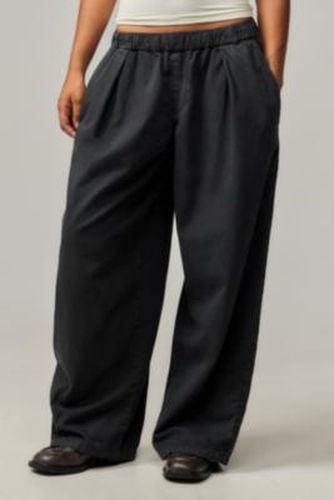 Bobbi Cocoon Pants - XS at Urban Outfitters - BDG - Modalova