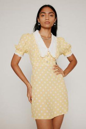 Dottie Mini Dress - Yellow XS at Urban Outfitters - Kimchi Blue - Modalova