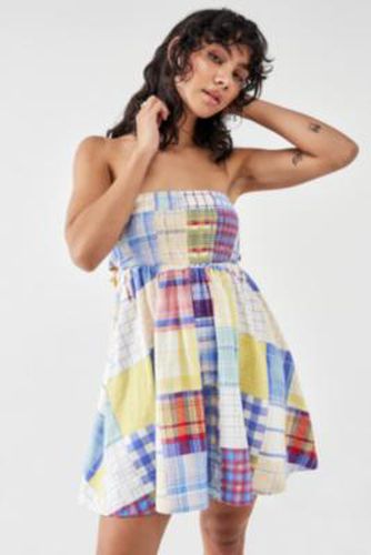 Aurora Patchwork Smocked Mini Dress - 2XS at Urban Outfitters - BDG - Modalova