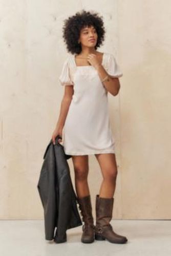 Noa Bow Applique Babydoll Mini Dress - S at Urban Outfitters - Kimchi Blue - Modalova