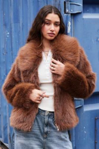 Kimchi Blue Faux Fur Coat Jacket - S at - Urban Outfitters - Modalova