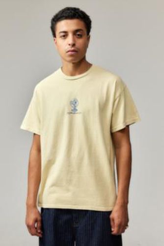UO Biggest Fan T-Shirt - Yellow XS at - Urban Outfitters - Modalova