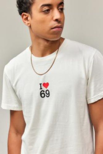 UO I Love 69 T-Shirt - 2XS at - Urban Outfitters - Modalova