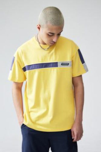 Iets frans. Yellow Panel T-Shirt - Yellow XS at Urban Outfitters - iets frans... - Modalova