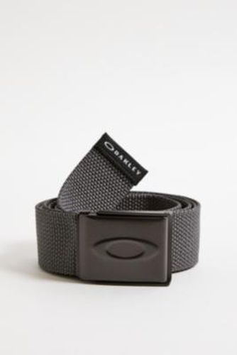 Ellipse Webbing Belt - Grey at Urban Outfitters - Oakley - Modalova