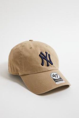 Brand '47 Brand NY Yankees Tan Baseball Cap - Ivory at Urban Outfitters - ’47 Brand - Modalova