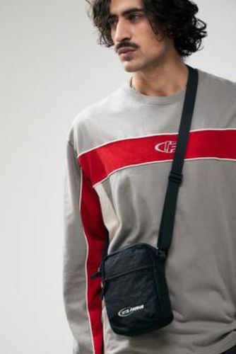 Iets frans. Nylon Crossbody Zip-Up Bag - at Urban Outfitters - iets frans... - Modalova