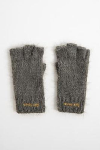 Iets frans. Grey Fingerless Gloves - Grey at Urban Outfitters - iets frans... - Modalova