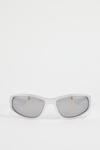 Iets frans. Sports Wrap Sunglasses - at Urban Outfitters - iets frans... - Modalova