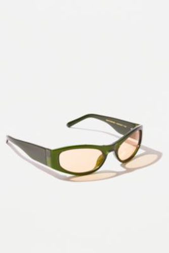 A. Kjaerbede Gust Green Sunglasses - Green at Urban Outfitters - A.Kjaerbede - Modalova