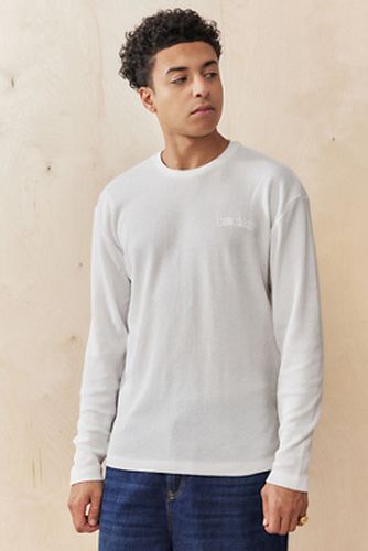 White Plain Waffle Long Sleeve T-Shirt - White XS at Urban Outfitters - BDG - Modalova