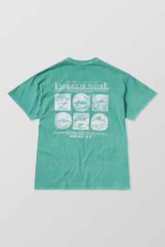 UO Green Embrace Nature T-Shirt - Green XS at - Urban Outfitters - Modalova