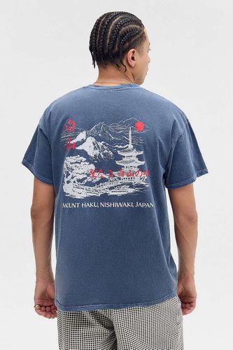 UO Mount Haku Japan T-Shirt - S at - Urban Outfitters - Modalova