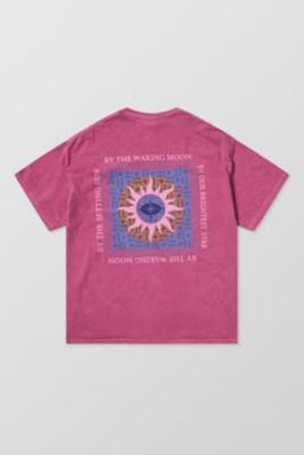 UO Fuchsia Walking Moon T-Shirt - Pink XS at - Urban Outfitters - Modalova