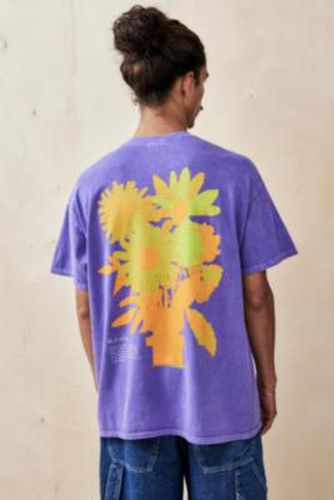 UO Flower Bunch T-Shirt - XS at - Urban Outfitters - Modalova