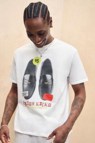 UO Loafers Fresh Kicks T-Shirt - S at - Urban Outfitters - Modalova