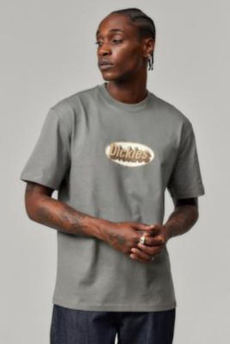 UO Exclusive Saxman T-Shirt - S at Urban Outfitters - Dickies - Modalova