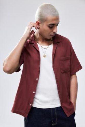 UO Red Crinkle Shirt - Red S at - Urban Outfitters - Modalova